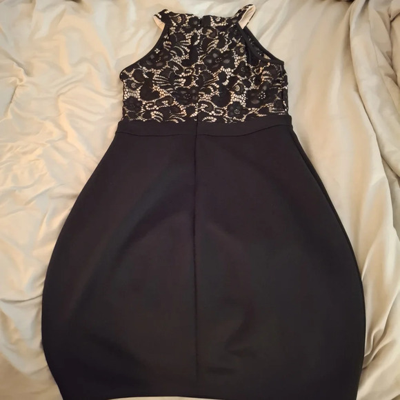 Sweet Storm Wonen's Black Halter Sheath Dress - Picture 6 of 8